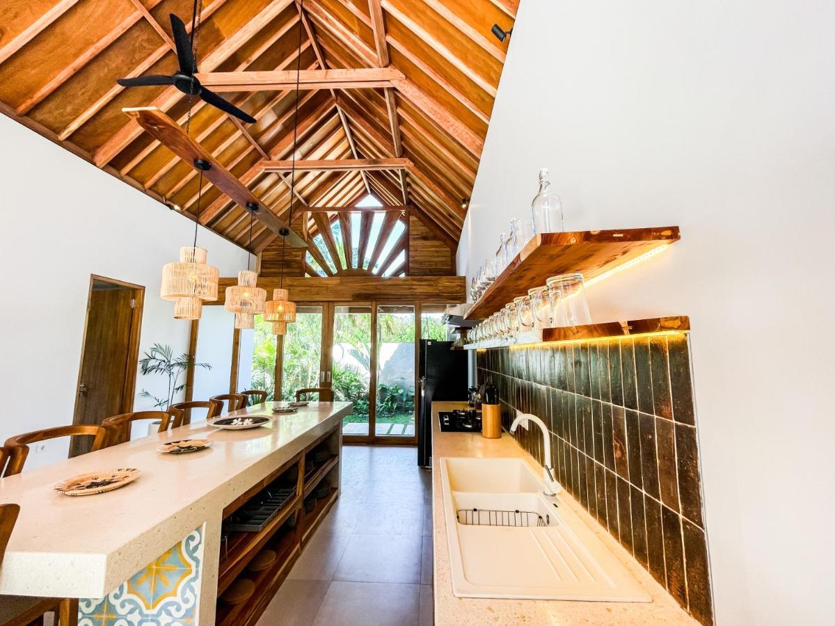 Villa Mariposa: Dream. New Listing Offers *
